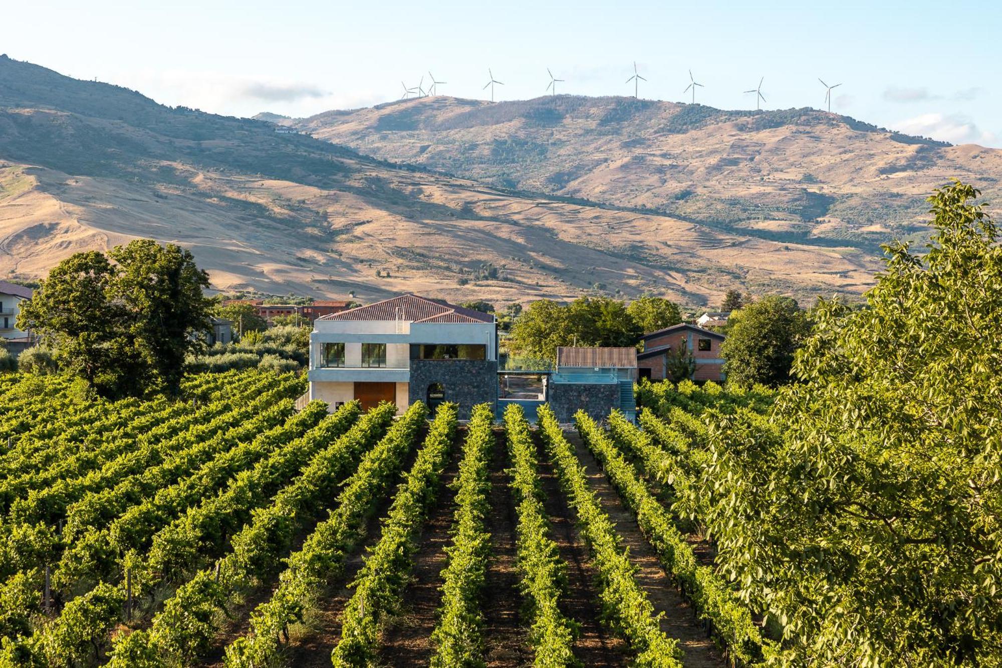 Campore Etna Wines And Resort 란다조 외부 사진